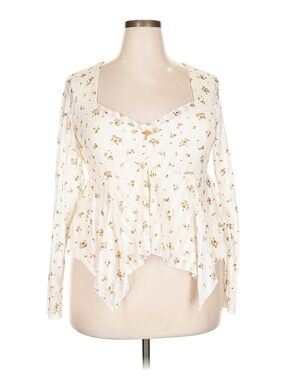 RSQ White Floral Handkerchief Hem Long Sleeve Top